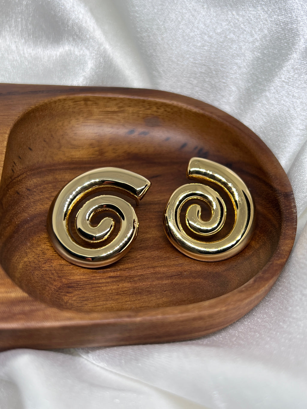 BIUCLES D’OREILLES MARIA.