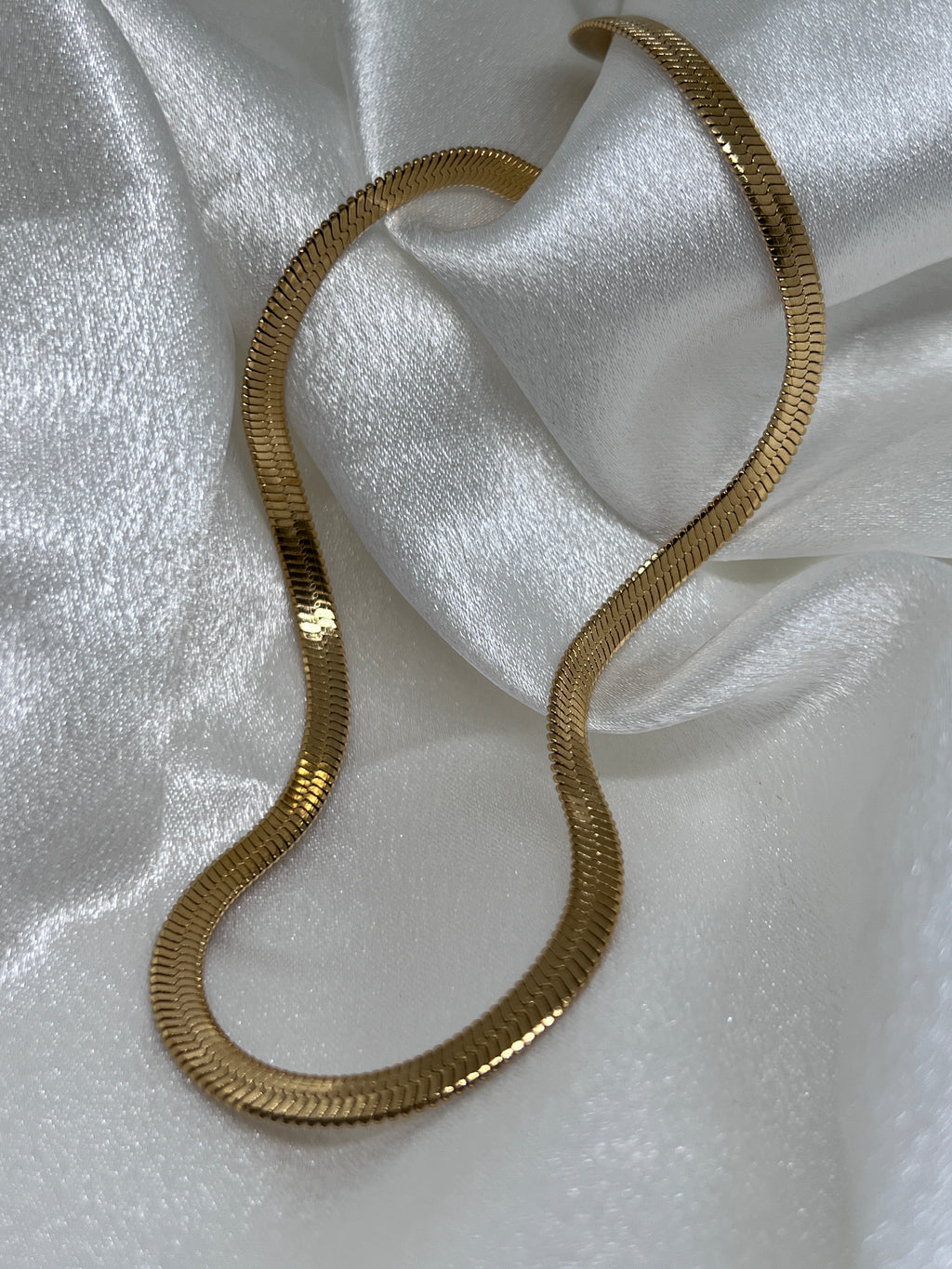 COLLIER LOLA.