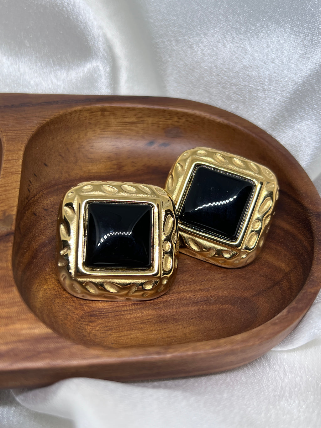 BOUCLES D’OREILLES CASSANDRA.